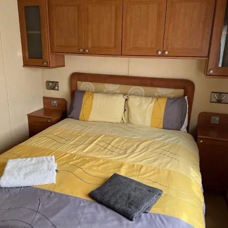 Heacham Golden Sunset Pets Go Free Linen Included Villa Hunstanton Exterior photo