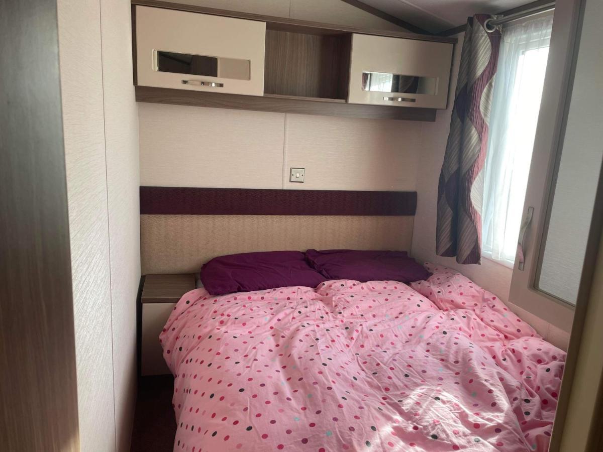 Heacham Golden Sunset Pets Go Free Linen Included * Hunstanton